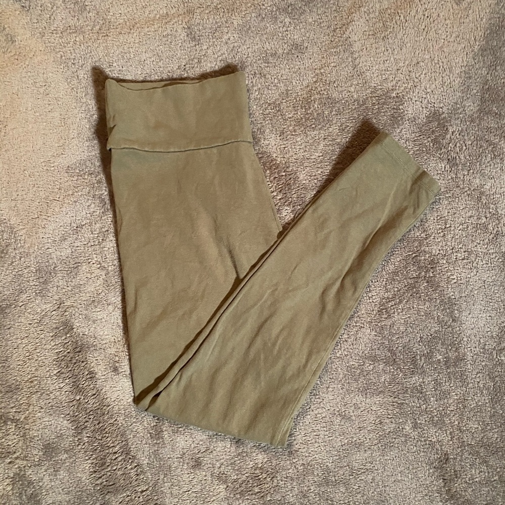 Fashion nova leggings